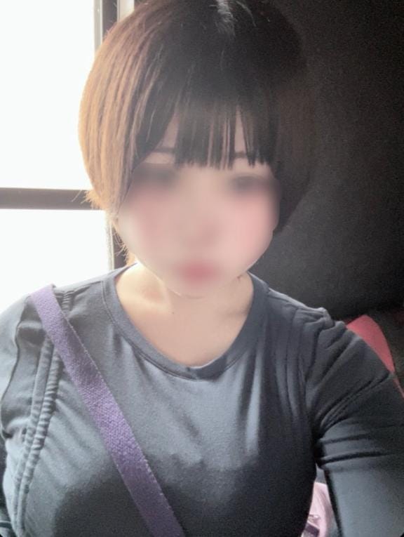 「出勤してます‼️」04/23(水) 10:26 | ういの写メ