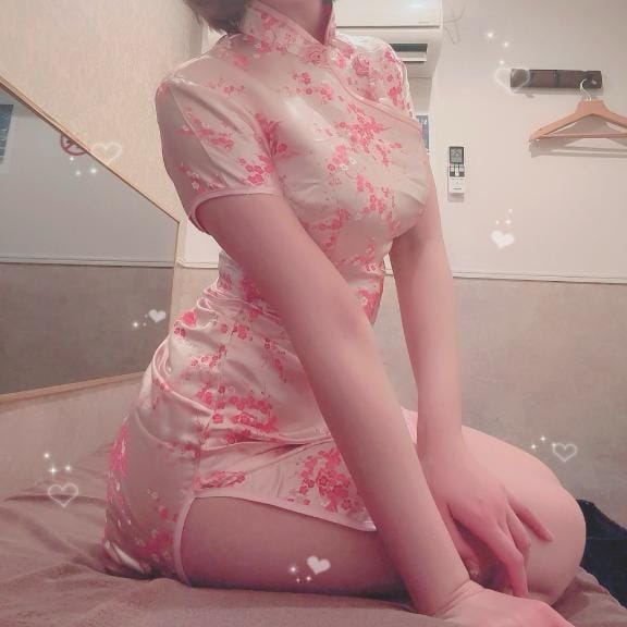 「」04/24(木) 21:33 | もえ　22歳透明度MAXの美貌の写メ