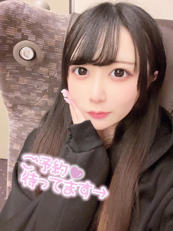 「」04/25(金) 00:03 | りり★UL対応の写メ