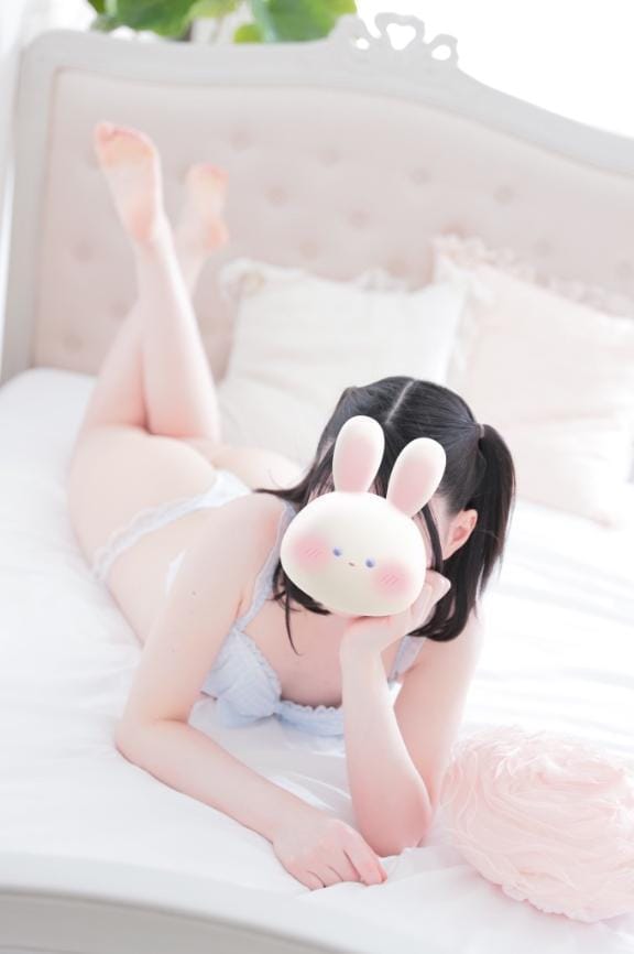 「出勤しました」04/27(日) 18:21 | あおい【アイドル系・２３才】の写メ