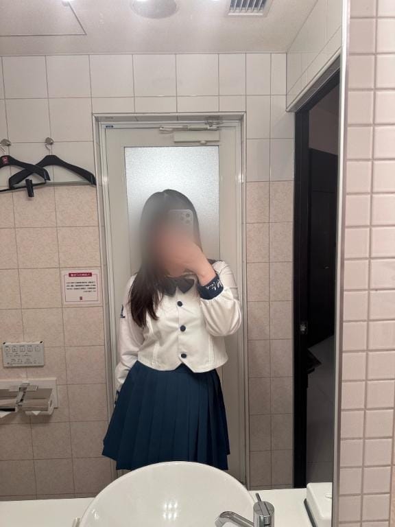 「濃いのがたくさんっ」04/29(火) 13:51 | セラの写メ