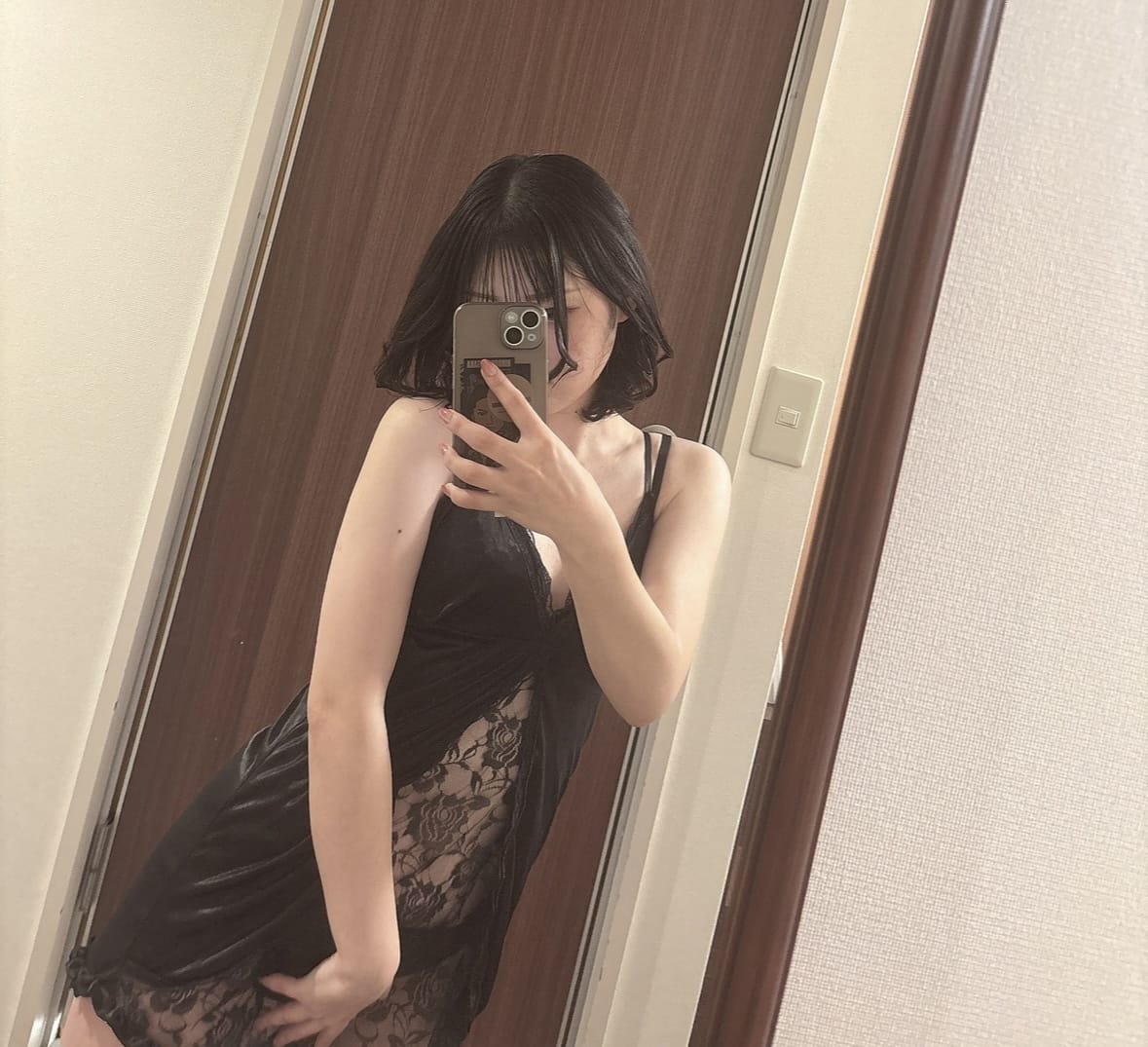 「明日待ってるね♡」05/11(日) 17:44 | 沢畑いぶきの写メ