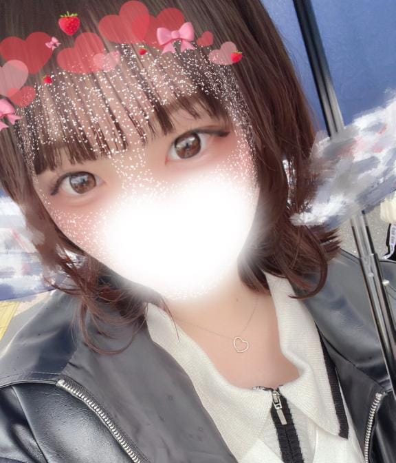 「会える？」05/12(月) 18:40 | みおの写メ