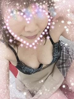 「湿度もジワジワ？？」05/12(月) 21:01 | あまのの写メ