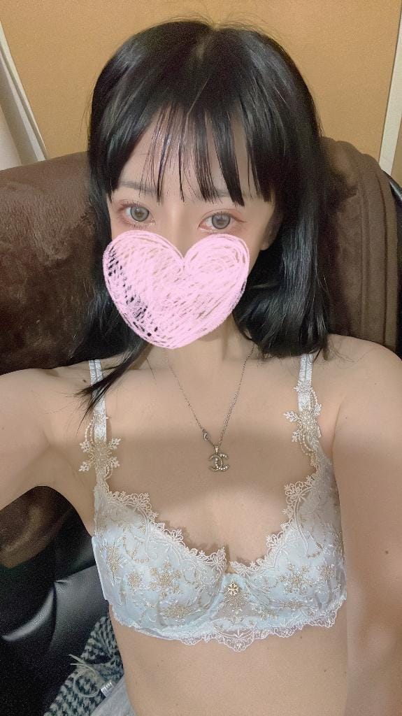 「りんか出勤しました❣️✨️」05/17(土) 12:09 | りんかの写メ