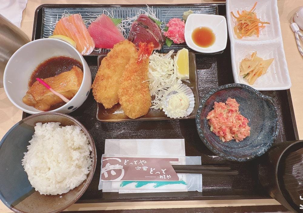 「ごっはっん 🍚🤤」05/17(土) 19:20 | ひなの写メ