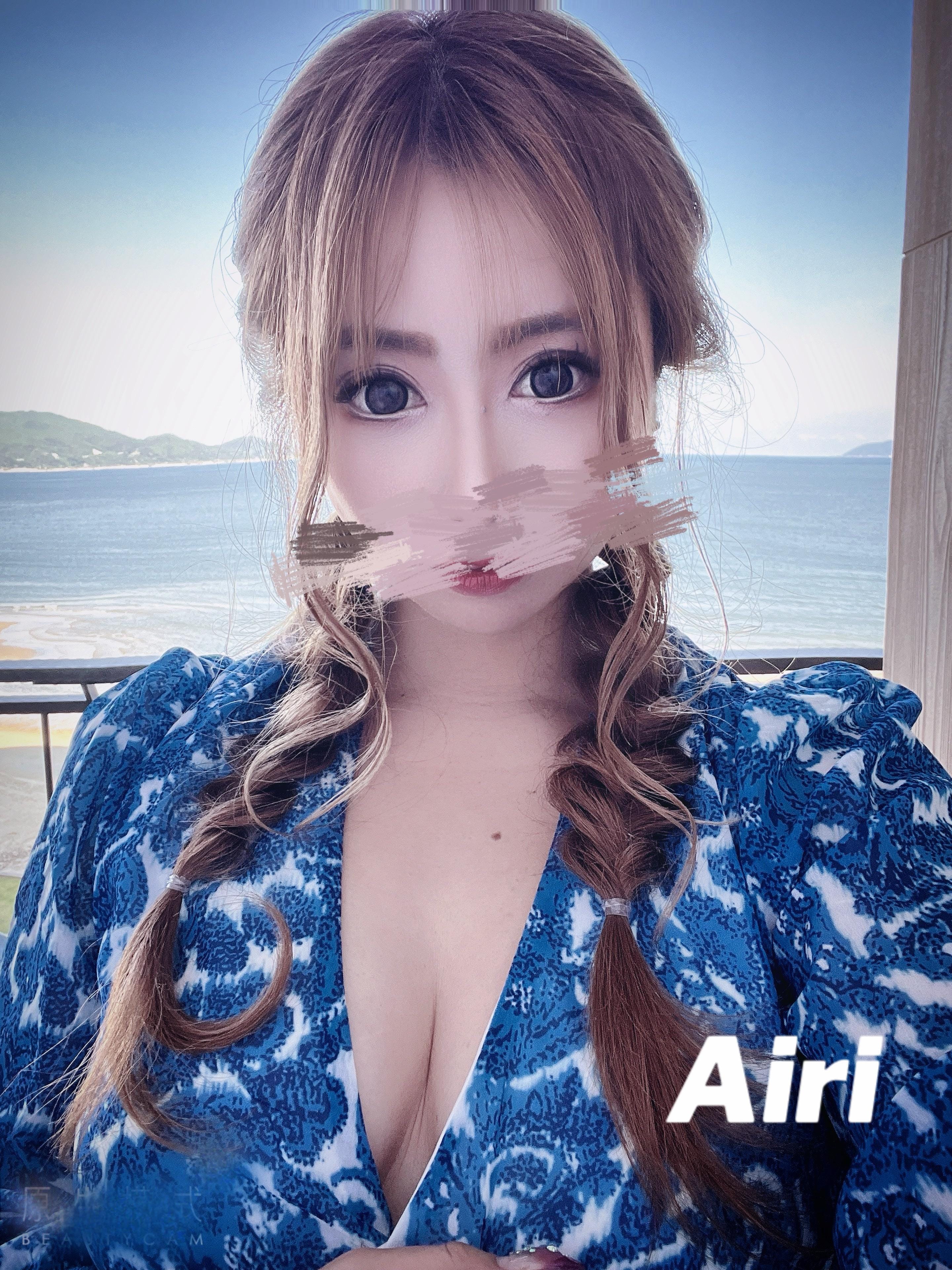 「」05/18(日) 12:19 | あいりの写メ