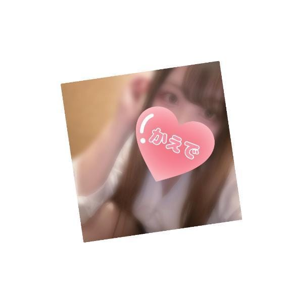 「こんにちは！」05/18(日) 14:16 | かえでの写メ