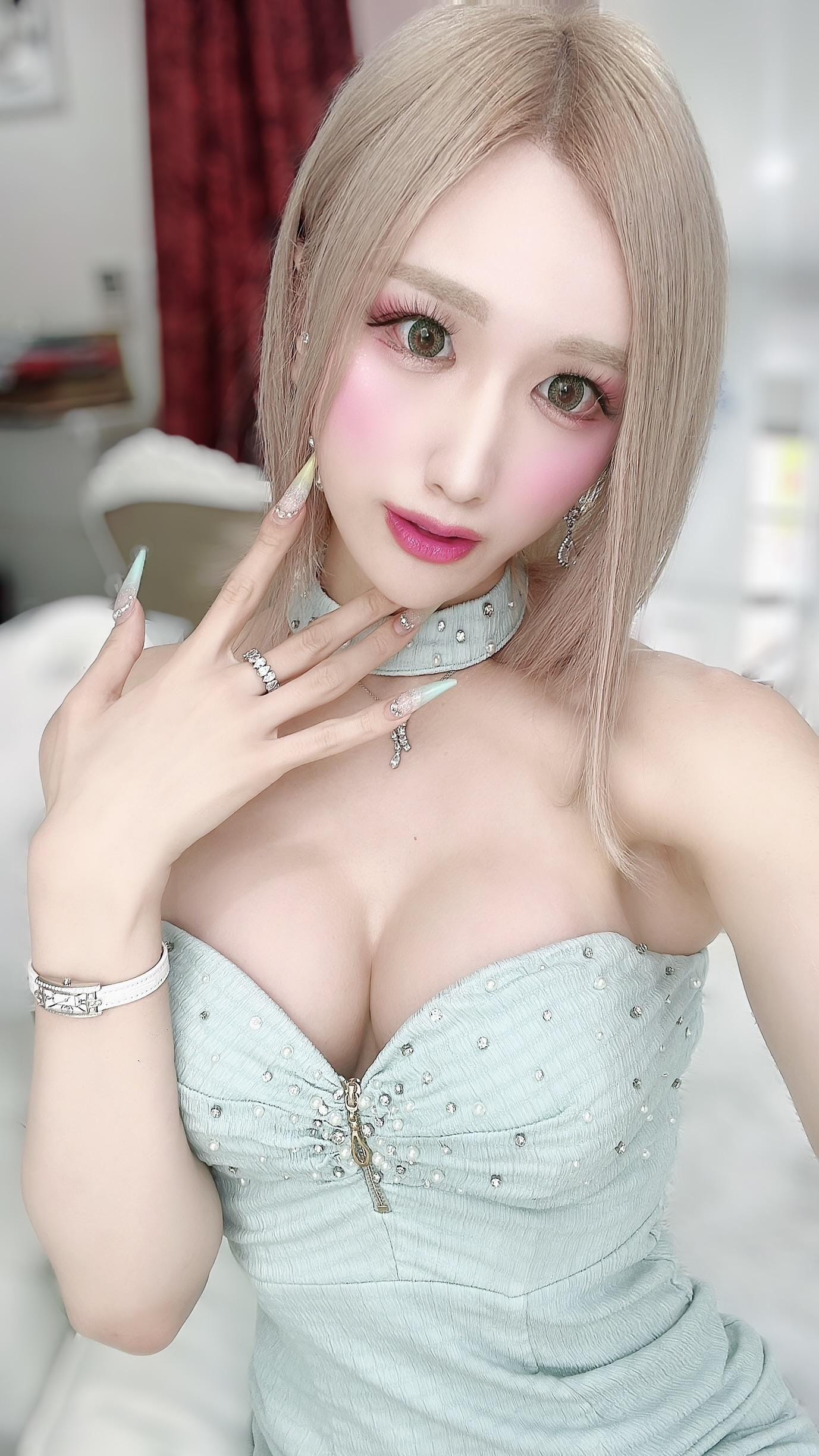 jj girls ニューハーフ 自撮り写メ画像：東京・新宿・歌舞伎町 最高級ニューハーフヘルス Top Queen～トップクイーン～(新宿・歌舞伎町デリヘル)｜駅ちか！