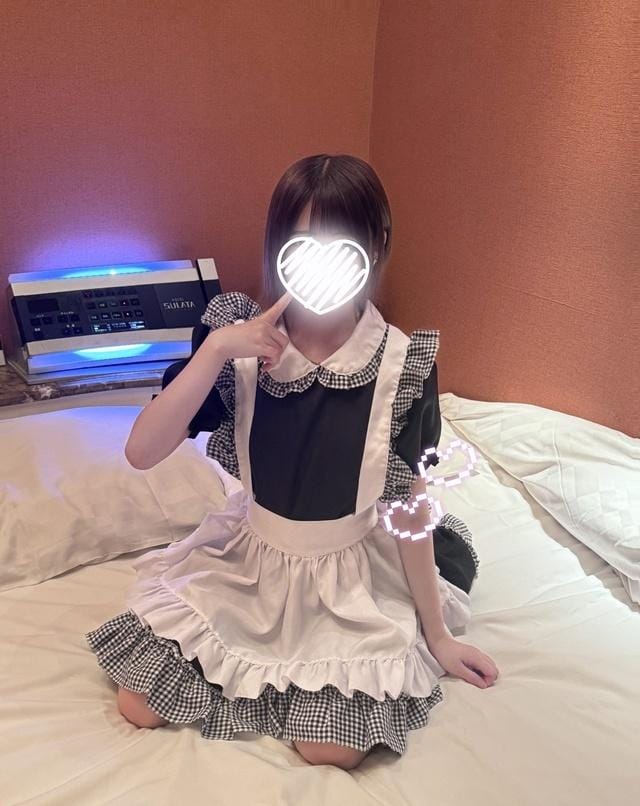「あついねーー、」05/21(水) 14:16 | しい☆プレミア・ロリ系の写メ