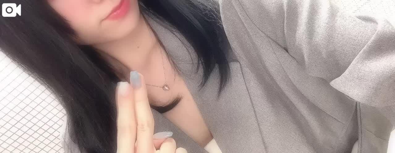 「雨の日でも☔️」06/10(火) 21:42 | 清水 はるの写メ