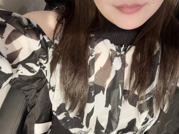 「おはぱい☀️」06/15(日) 12:05 | りっかの写メ