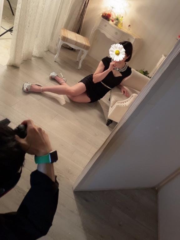 「本気な気分」06/15(日) 20:43 | なおの写メ