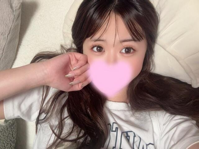 「ここ、熱くなってるよ♡」06/22(日) 12:07 | まこ☆人気NO.2の写メ