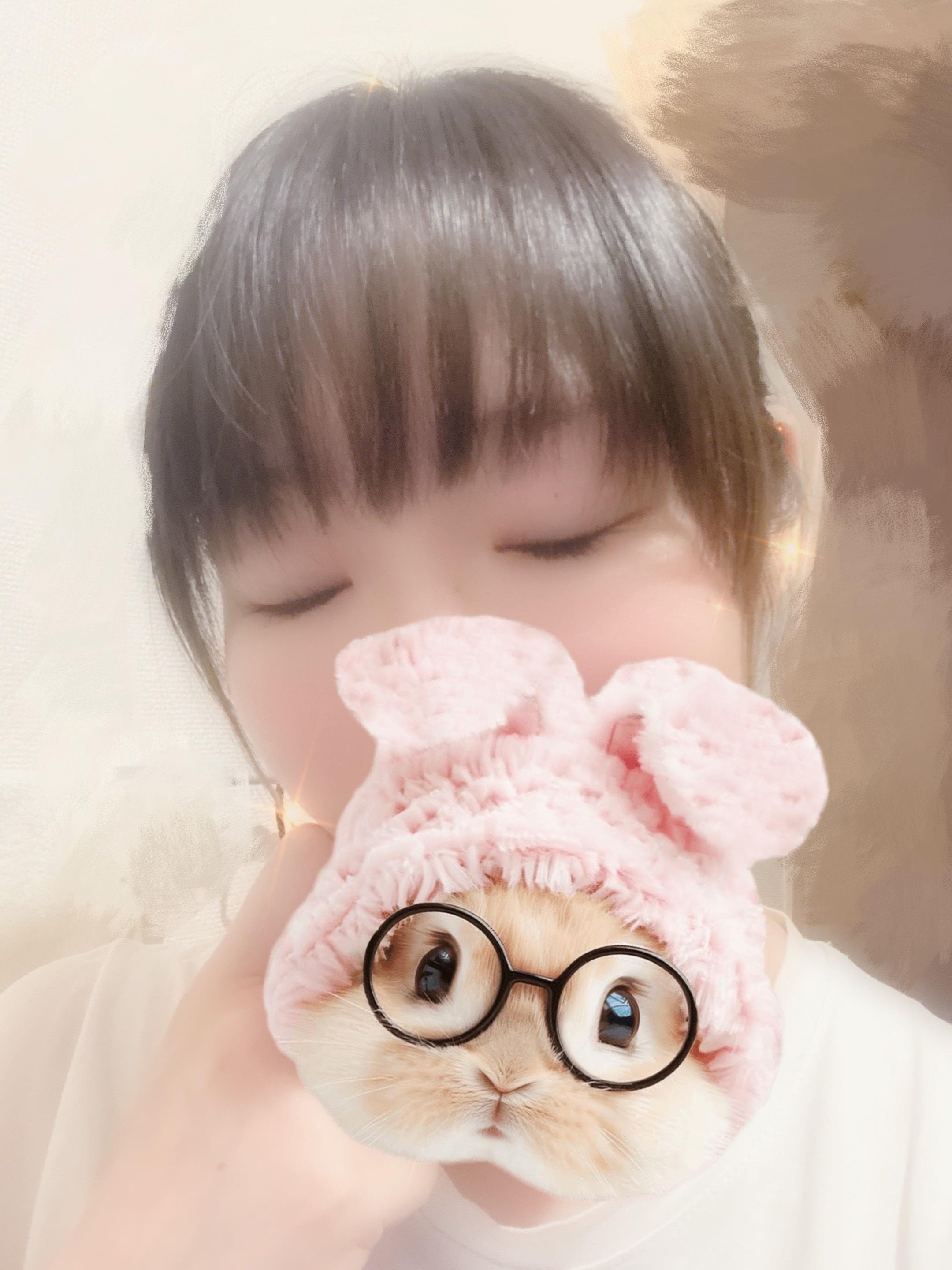 「こんにちは♡」07/08(火) 12:09 | かおりの写メ
