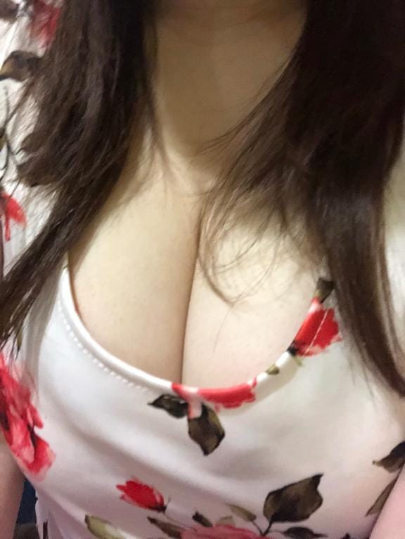 「こんばんは〜」07/12(土) 19:54 | (盛)諸星吉良の写メ