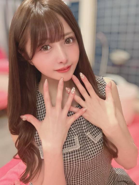 「こんにちわ」07/14(月) 11:22 | MILKY/ミルキー　centuの写メ日記