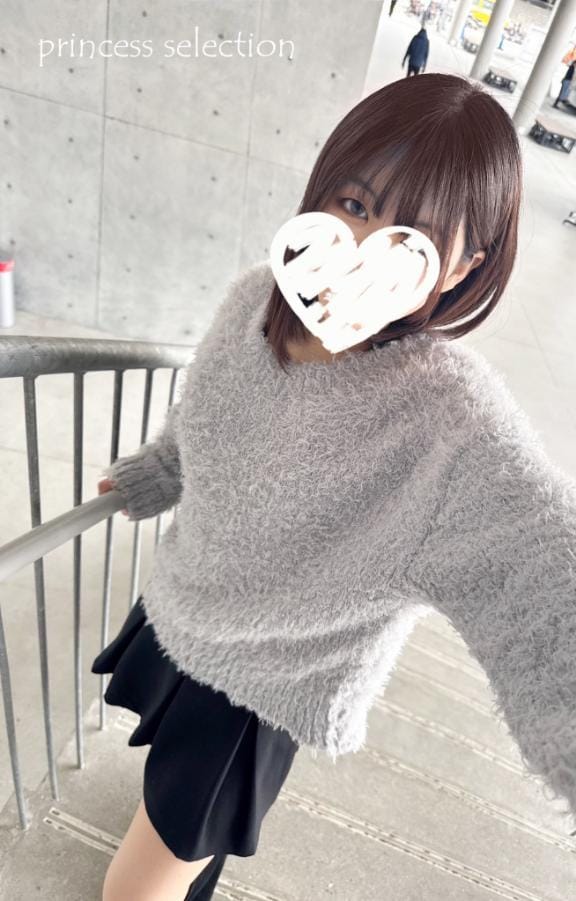 「ねぇ、いっぱいキスして…」07/15(火) 13:15 | らいむの写メ