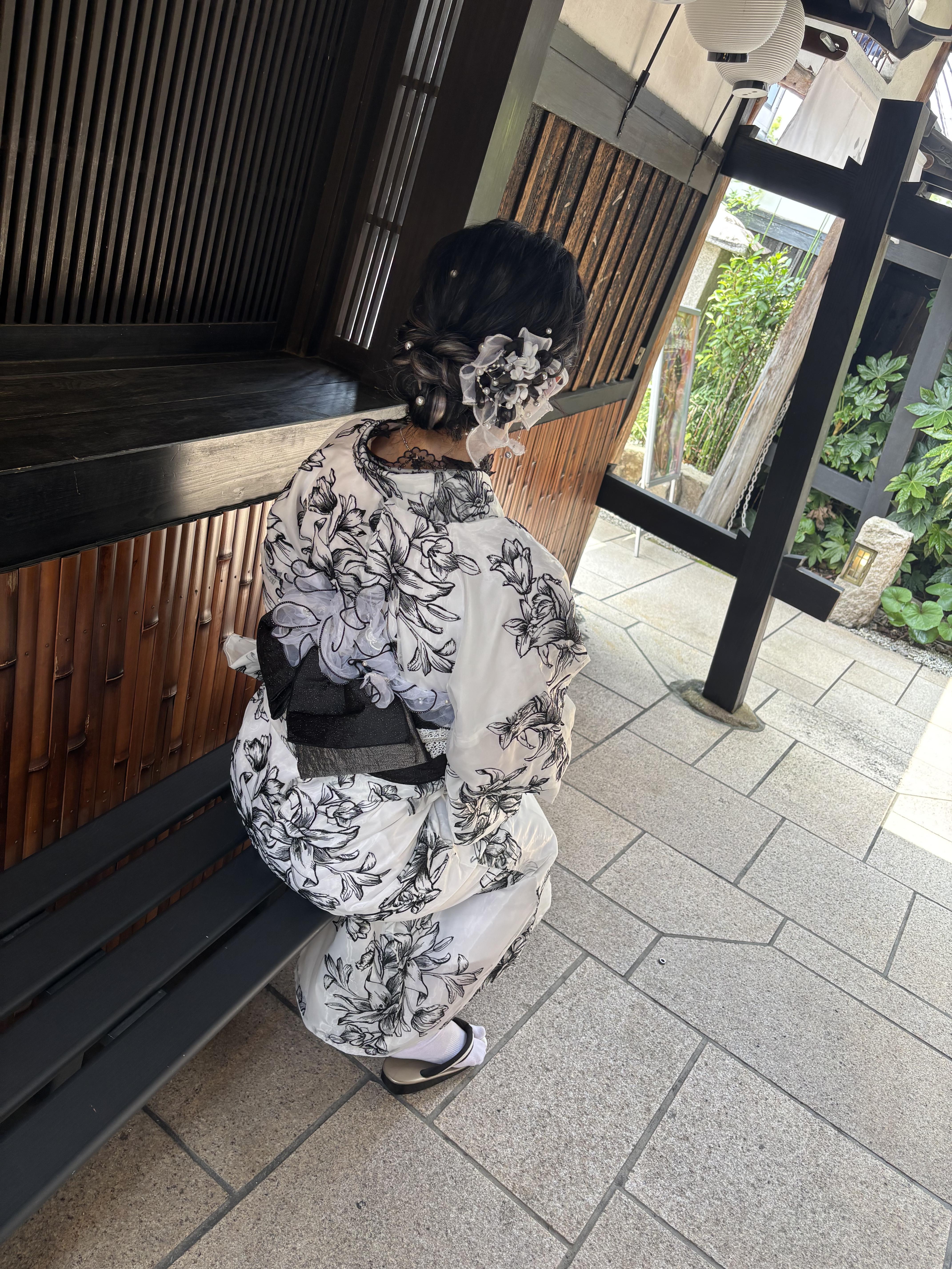 「1時までいるよ」07/17(木) 19:32 | れおの写メ