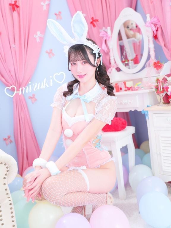 「着せ替え人形♡」07/18(金) 08:02 | 桜庭みずきの写メ