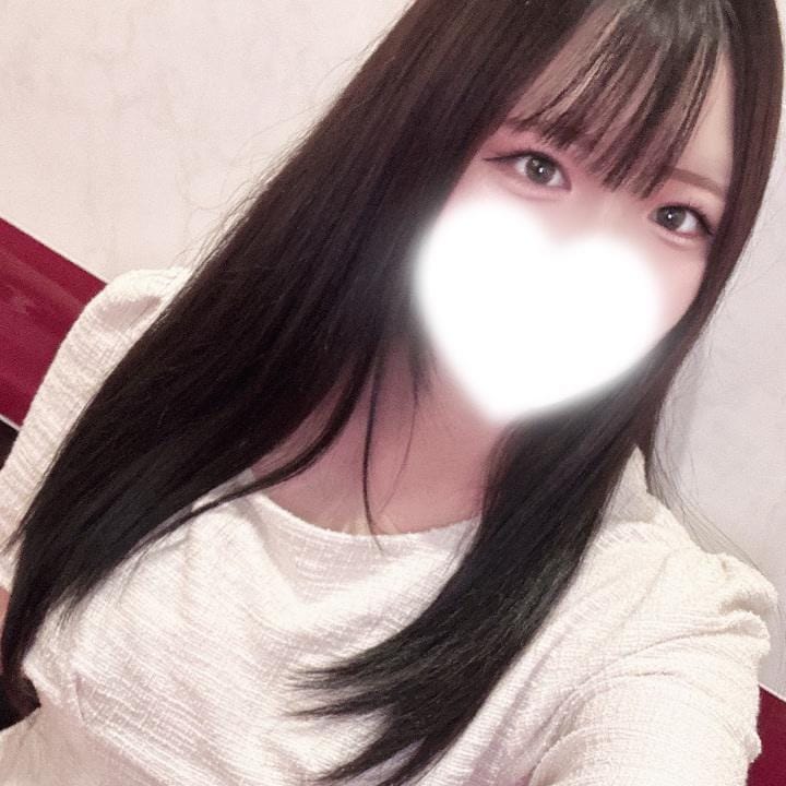 「ゆうな出勤☁️」07/20(日) 09:43 | ゆうな　男性ウケ抜群！黒髪童顔美女！の写メ