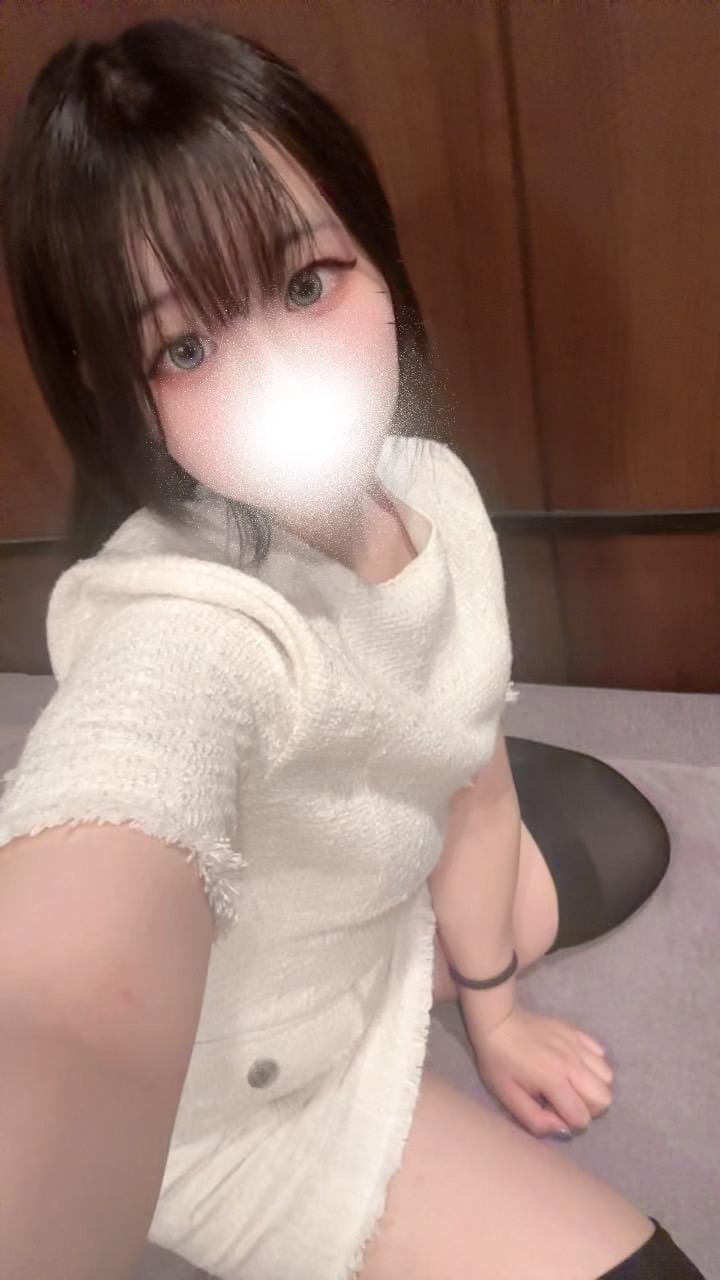 りな「おはようございます！」07/31(木) 18:09 | りなの写メ