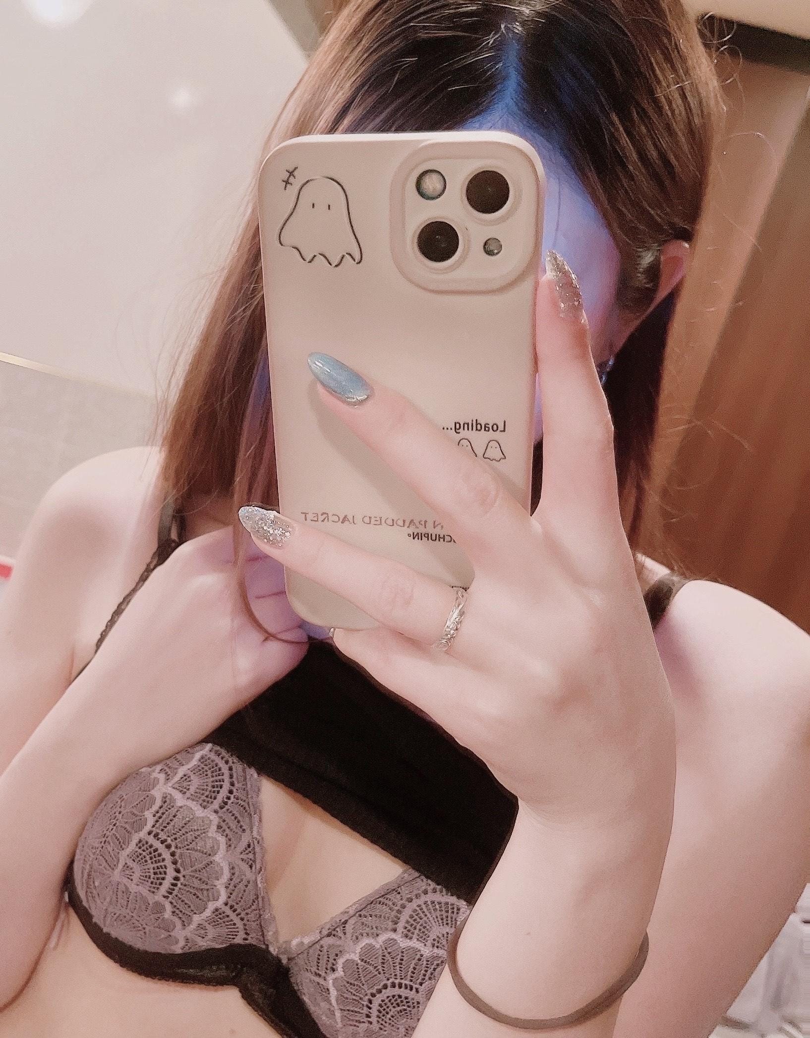 今日華(きょうか)「汗だくだよぉ」08/02(土) 14:39 | 今日華(きょうか)の写メ