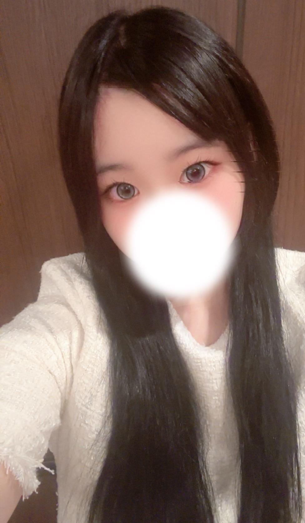 りな「初めまして！」08/03(日) 22:03 | りなの写メ