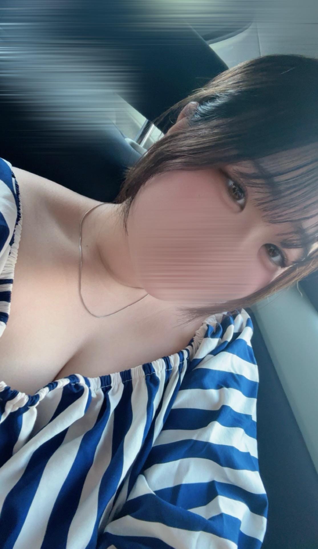 「出勤してます✨」08/06(水) 20:26 | まなみの写メ