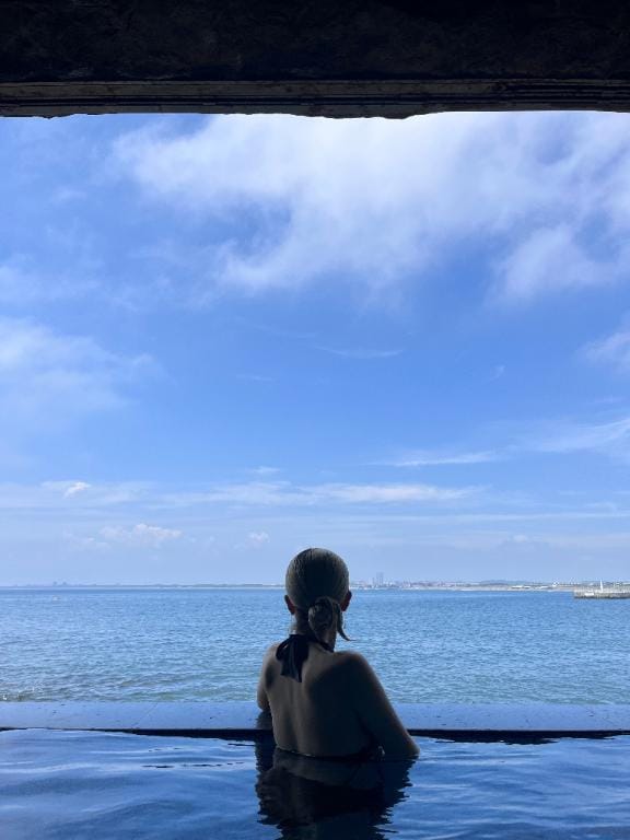 「海行ってきた〜」08/07(木) 13:20 | みなの写メ
