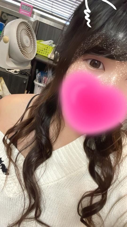 「」08/11(月) 19:00 | めありの写メ
