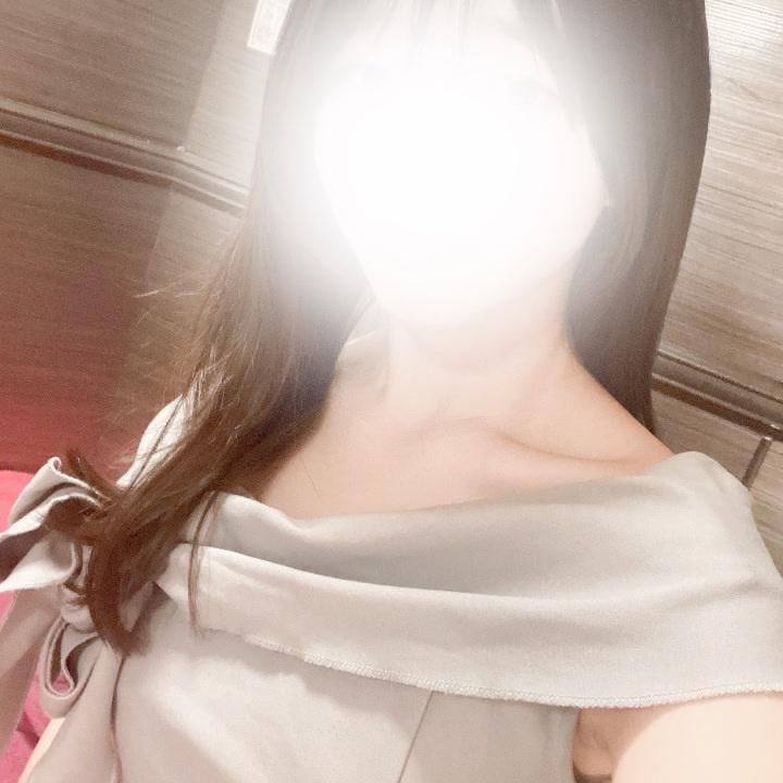 「おはよーん☀️」09/25(木) 07:07 | ゆづきの写メ