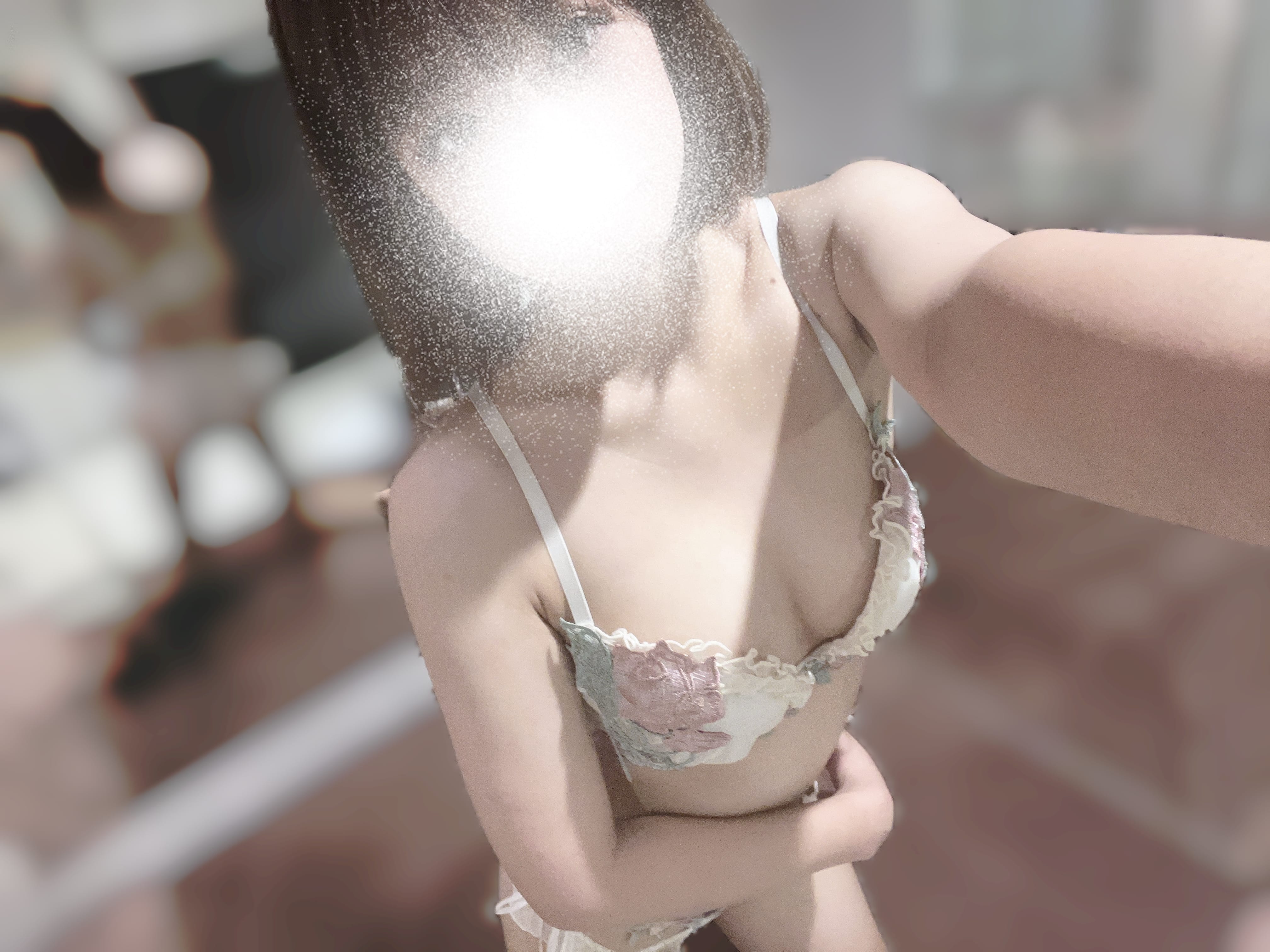 「もーにんぐ〇〇♡」10/13(月) 09:42 | まりんの写メ