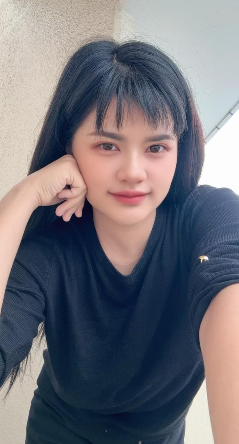 なつ「おはようございます^_^」10/24(金) 10:15 | なつの写メ