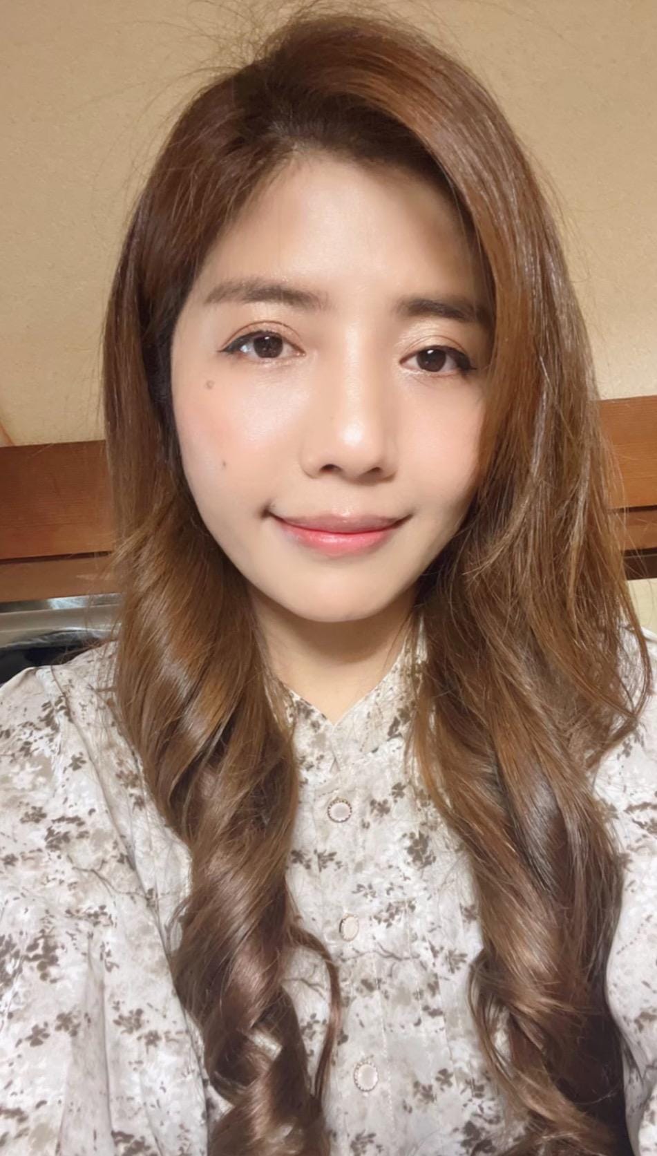 めい「おはようございます^_^」10/30(木) 10:51 | めいの写メ