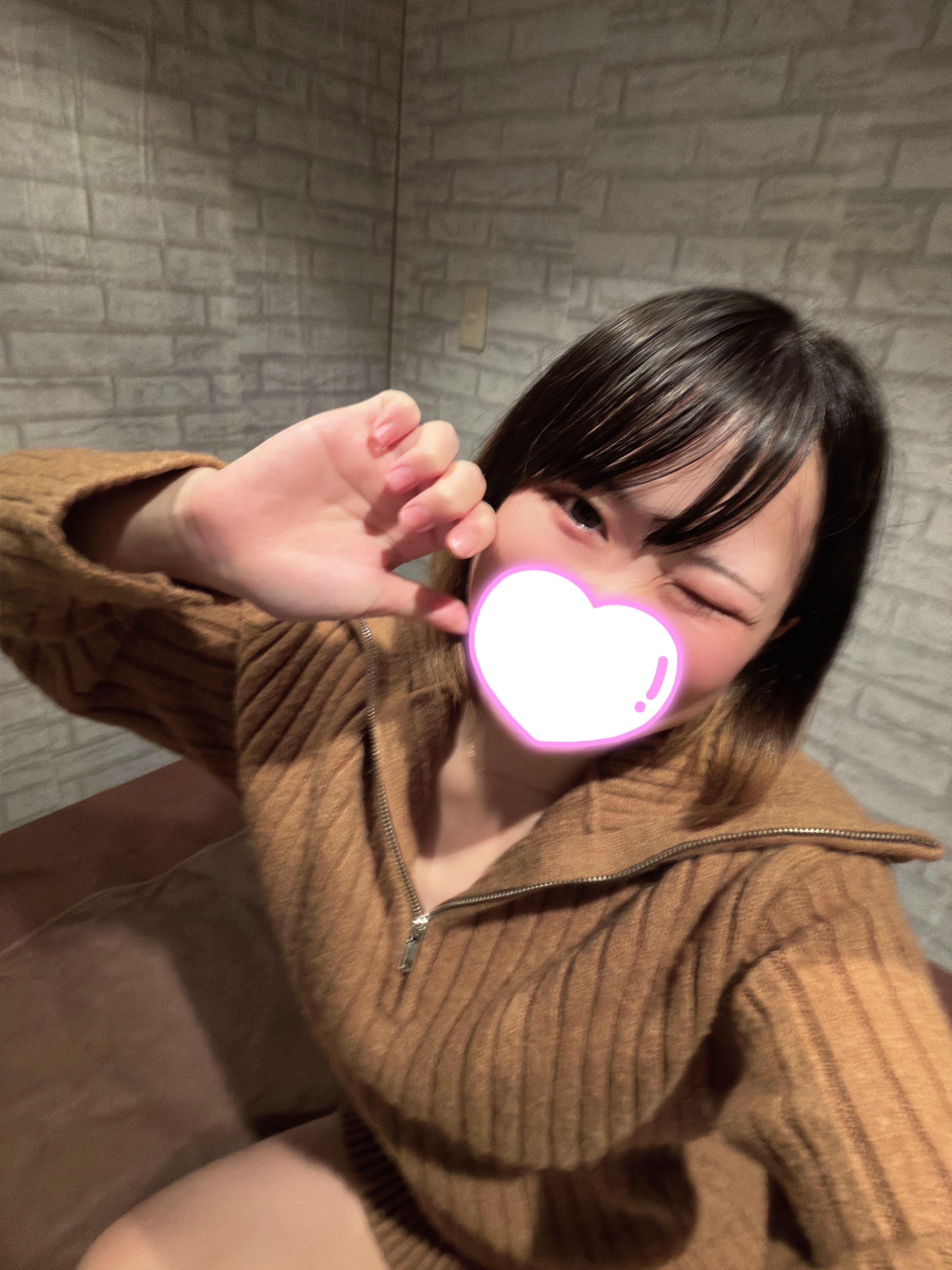 「10/31のお礼」11/01(土) 00:13 | にこるの写メ