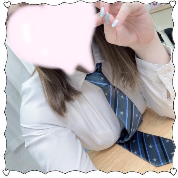 「☘️ 学生服すき？ ☘️」11/05(水) 12:14 | 森田みづきの写メ