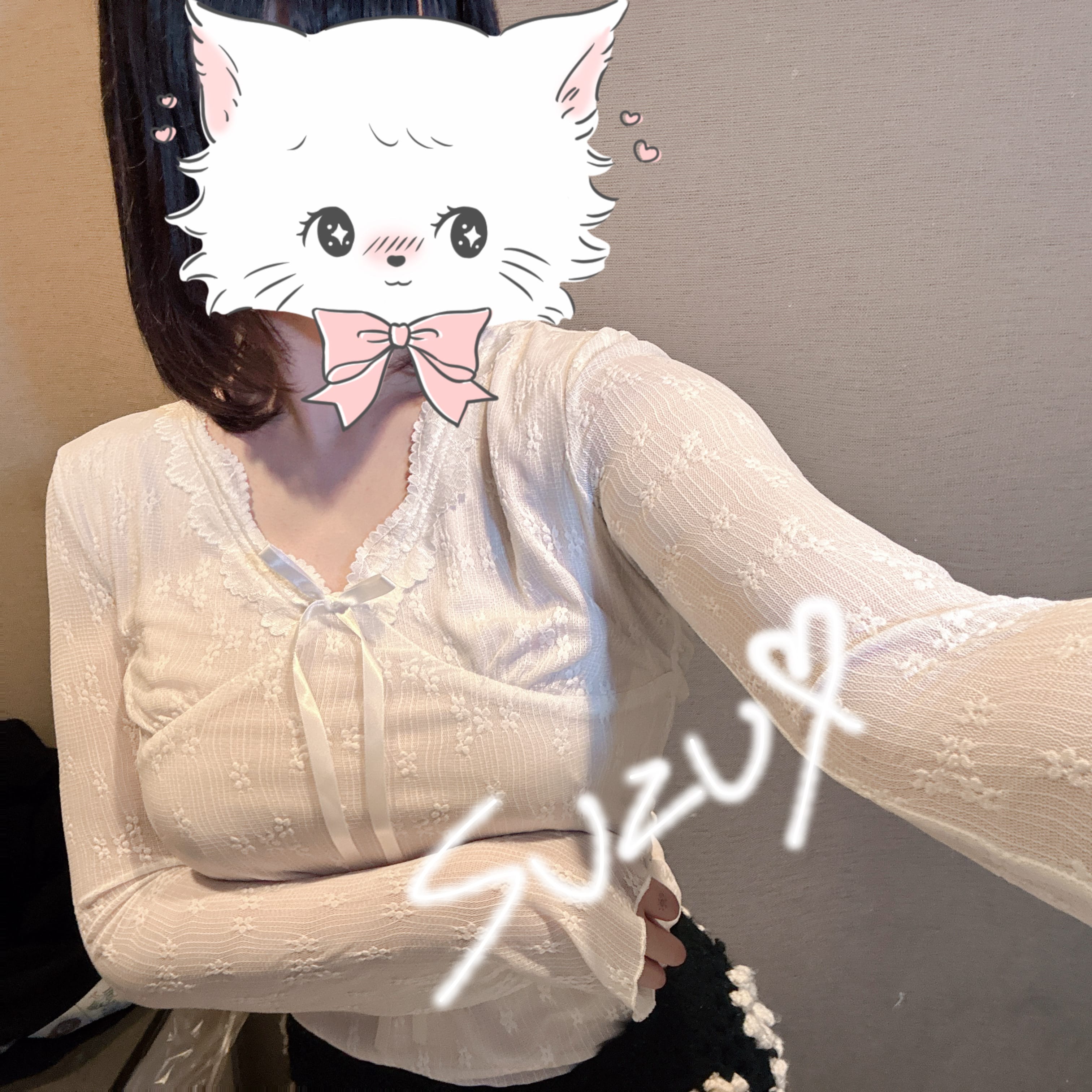 すず「しふくー‎( i 」11/06(木) 17:04 | すずの写メ