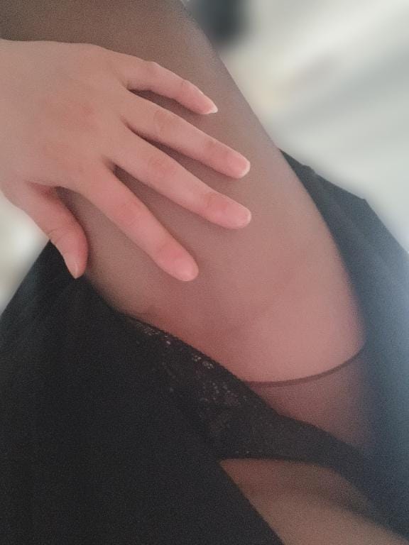 「ストッキング好きにはたまらない季節❤️」11/06(木) 23:34 | なつめの写メ