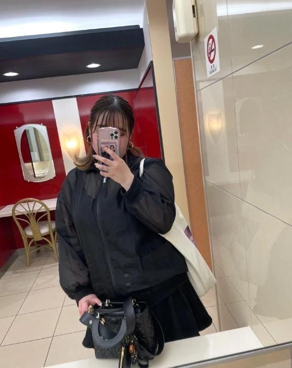 「ドSな」11/07(金) 16:23 | ほのかの写メ