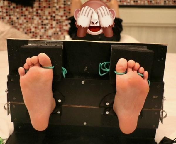 「⚠️⚠️とある足フェチプロに」11/09(日) 14:36 | チュパカブラの写メ