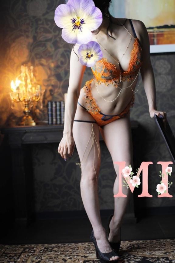 「これのことね？」11/10(月) 10:53 | 大西 みさきの写メ日記