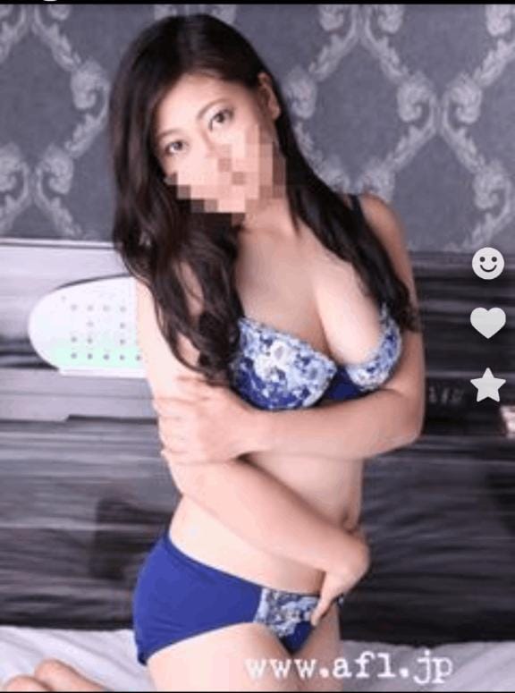 「こんにちは！」11/13(木) 09:35 | かえでの写メ