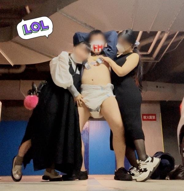 「今日は私達の下着を盗んで1人遊びしていたG君を教育の為に阿部  サダと野外へ連れ出しました！」11/15(土) 13:51 | シンディ・カウパーの写メ