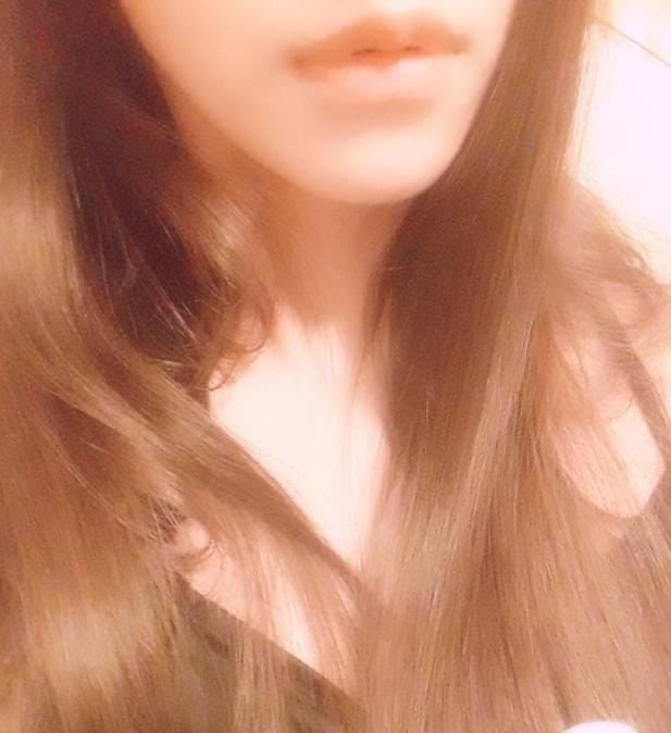 「待機♡」11/15(土) 21:36 | ゆいなの写メ