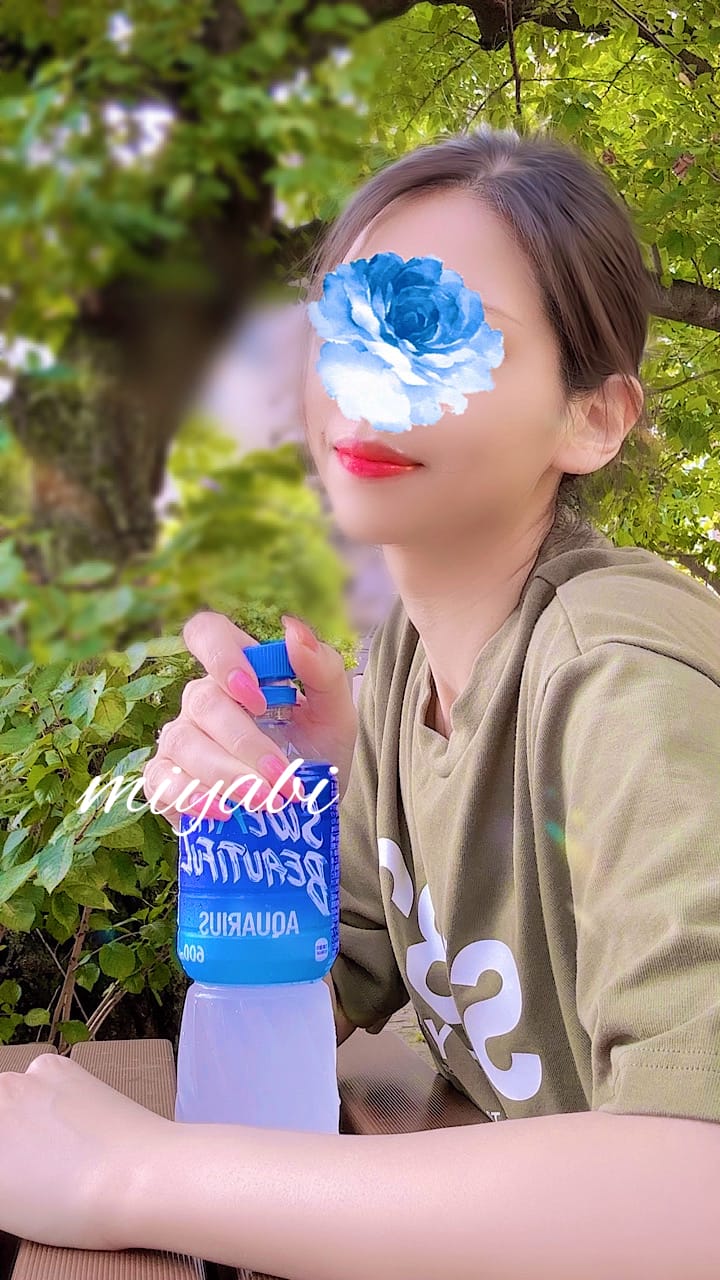 みやび「おはようございます♥ʾʾ」11/16(日) 06:08 | みやびの写メ