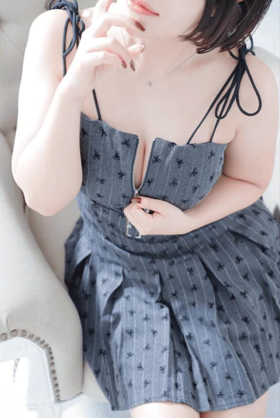 「ほんとに余談の余談の余談だよ」11/20(木) 12:02 | ゆまの写メ日記