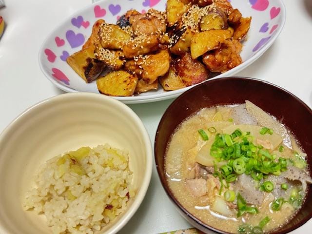 ひとみ「さつまいも御膳」11/22(土) 09:58 | ひとみの写メ