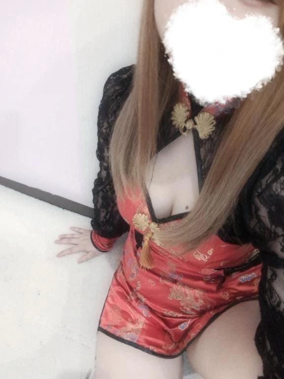 「出勤です」11/27(木) 17:23 | あきの写メ