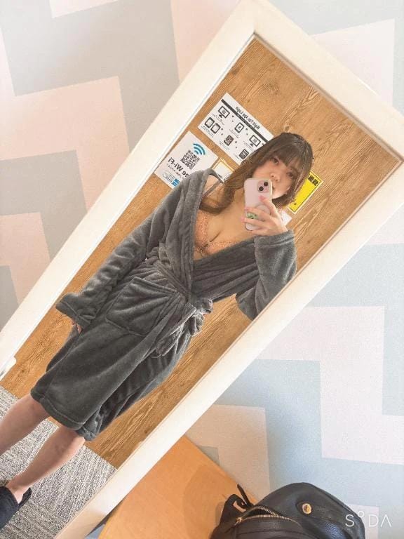 「疼いてる」11/28(金) 20:15 | アヤカの写メ